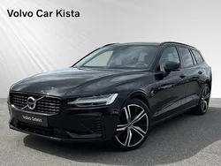 Svart Begagnad 2022 Volvo V60 R-Design Kombi | 419 900 kr (Marknadspris)