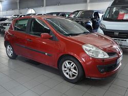 Röd Begagnad 2006 Renault Clio R.S. Halvkombi | 24 900 kr (Marknadspris)