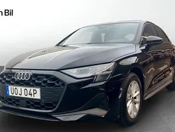 Brilliantsvart Begagnad 2025 Audi A3 Proline | 299 000 kr (Lite dyr)