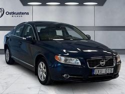 Blå Begagnad 2010 Volvo S80 Summum Sedan | 59 900 kr (Marknadspris)