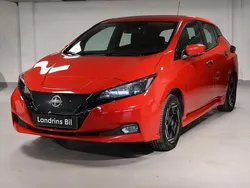 Röd Begagnad 2022 Nissan Leaf Acenta Halvkombi | 179 000 kr (Lite dyr)