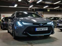 Grå Begagnad 2020 Toyota Corolla Kombi | 264 900 kr (Marknadspris)