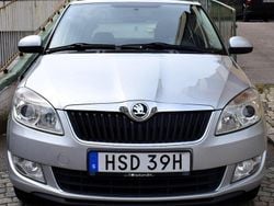Silver Begagnad 2014 Skoda Fabia Elegance Halvkombi | 74 800 kr (Superpris)