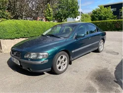 Grön Begagnad 2004 Volvo S60 Business Edition Sedan | 20 000 kr (Bra pris)