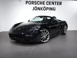 Svart (black) Begagnad 2024 Porsche 718 Boxster Edition Sportkupé | 949 000 kr (Marknadspris)