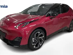 Röd Ny 2025 Lynk & Co 02 SUV | 474 995 kr