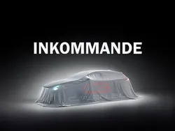 Grå (grå metallic) Begagnad 2017 Skoda Superb Kombi | 179 800 kr (Marknadspris)