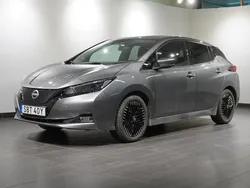 Grå Begagnad 2023 Nissan Leaf N-Connecta Halvkombi | 208 800 kr (Marknadspris)