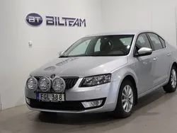Silver Begagnad 2014 Skoda Octavia Ambition Halvkombi | 134 900 kr (Lite dyr)