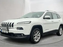 Vit Begagnad 2015 Jeep Cherokee SUV | 95 000 kr