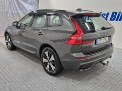 Grå (platinumgrå metallic) Begagnad 2023 Volvo XC60 Plus SUV | 525 000 kr (Lite dyr)