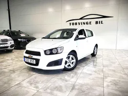 Vit Begagnad 2012 Chevrolet Aveo Halvkombi | 49 000 kr (Lite dyr)