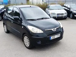 Vit (svart) Begagnad 2009 Hyundai i10 Halvkombi | 19 900 kr