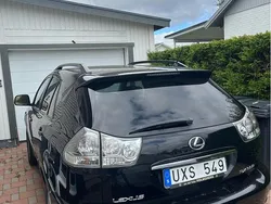 Svart Begagnad 2004 Lexus RX300 SUV | 60 000 kr