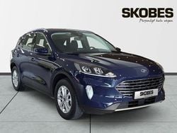 Blå Begagnad 2022 Ford Kuga Titanium SUV | 269 100 kr (Marknadspris)