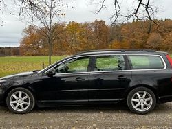 Svart Begagnad 2012 Volvo V70 Momentum Kombi | 68 000 kr (Marknadspris)