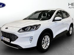 Frozen white Begagnad 2022 Ford Kuga Titanium SUV | 289 900 kr (Lite dyr)