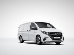 Begagnad 2022 Mercedes Vito Minibuss | 378 125 kr