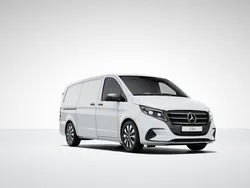 Begagnad 2022 Mercedes Vito Minibuss | 378 125 kr