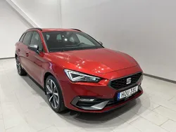 Röd (desire red) Begagnad 2021 Seat Leon Kombi | 229 900 kr (Marknadspris)