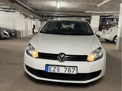 Vit Begagnad 2013 VW Golf VII Kombi | 71 000 kr (Bra pris)