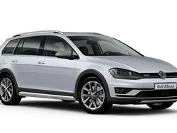 Silver (reflex silver metallic) Begagnad 2016 VW Golf Alltrack Kombi | 129 900 kr (Marknadspris)