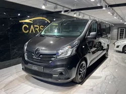 Svart Begagnad 2018 Renault Trafic Van | 129 900 kr (Bra pris)
