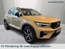 Ljusbrun Begagnad 2024 Volvo XC40 Plus SUV | 419 500 kr (Lite dyr)
