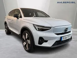 Ljusblå (blå) Begagnad 2023 Volvo EC40 Ultimate SUV | 449 500 kr (Dyr)