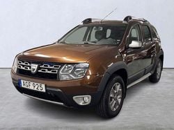 Brun Begagnad 2015 Dacia Duster Lauréate SUV | 89 900 kr (Bra pris)