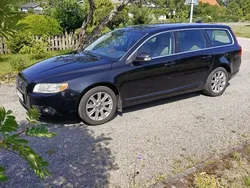 Svart Begagnad 2009 Volvo V70 Summum Kombi | 50 000 kr (Lite dyr)