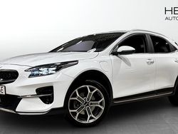 Vit (white) Begagnad 2022 Kia XCeed Advance SUV | 249 900 kr (Marknadspris)