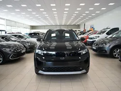 Svart Ny 2025 Opel Frontera SUV | 359 900 kr