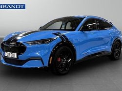 Blå Begagnad 2023 Ford Mustang Mach-E SUV | 449 900 kr (Dyr)