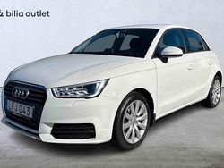 Vit Begagnad 2018 Audi A1 Sportback Halvkombi | 149 900 kr