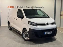 Vit Begagnad 2023 Citroën Jumpy Business Class Minibuss | 349 875 kr (Lite dyr)