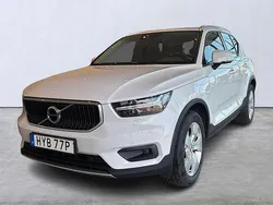 Vit Begagnad 2019 Volvo XC40 Momentum SUV | 285 000 kr (Marknadspris)