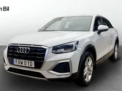 Glaciärvit metallic Begagnad 2023 Audi Q2 Advanced Plus SUV | 299 000 kr (Lite dyr)