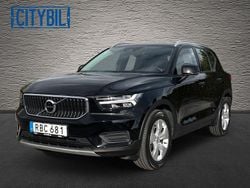 Svart Begagnad 2018 Volvo XC40 Momentum SUV | 278 900 kr (Marknadspris)