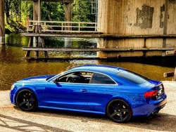 Blå Begagnad 2011 Audi RS5 Sportkupé | 299 000 kr (Superpris)