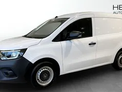 Vit Begagnad 2023 Renault Kangoo Minibuss | 279 900 kr