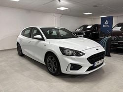 Vit Begagnad 2019 Ford Focus ST-Line Halvkombi | 134 900 kr (Bra pris)