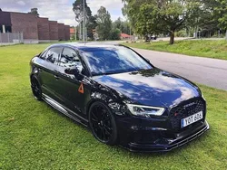 Begagnad 2018 Audi RS3 Design Halvkombi | 418 000 kr