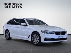 Vit Begagnad 2020 BMW 520 Sport Line Kombi | 289 795 kr (Superpris)