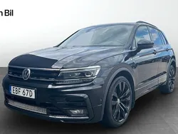 Svart (deep black pearl) Begagnad 2020 VW Tiguan SUV | 309 900 kr (Marknadspris)