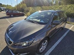 Brun Begagnad 2015 Peugeot 308 Allure Kombi | 89 000 kr (Superpris)