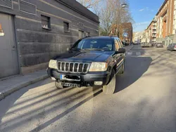 Blå Begagnad 2001 Jeep Grand Cherokee SUV | 25 000 kr