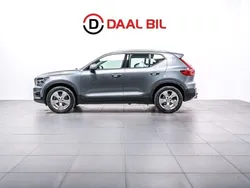 Grå Begagnad 2018 Volvo XC40 Momentum SUV | 279 700 kr (Bra pris)