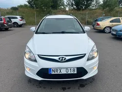 Vit Begagnad 2012 Hyundai i30 Kombi | 34 900 kr (Bra pris)