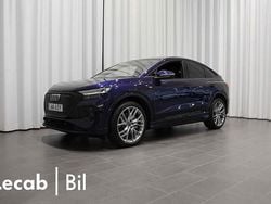 Blå (navarrablå metallic) Begagnad 2025 Audi Q4 Sportback e-tron S-Line SUV | 639 500 kr (Lite dyr)